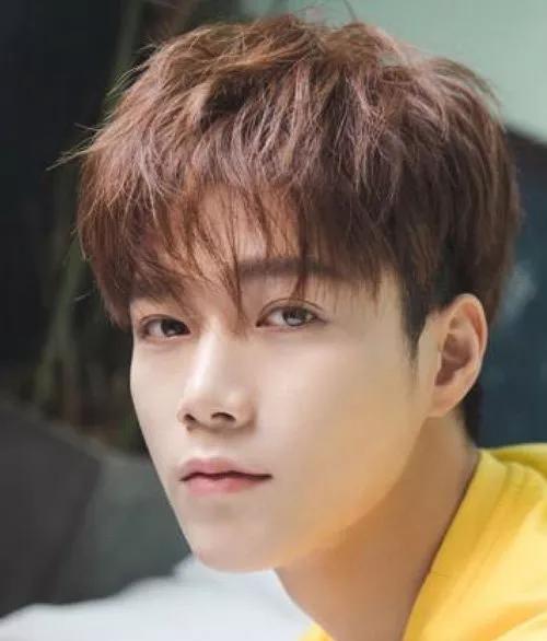 男士扫一扫脸型配发型软件免费,男士国字脸型适合什么样的发型