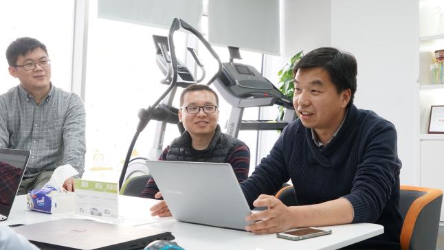 每1.2秒一笔订单，租车上下班原来这么火爆