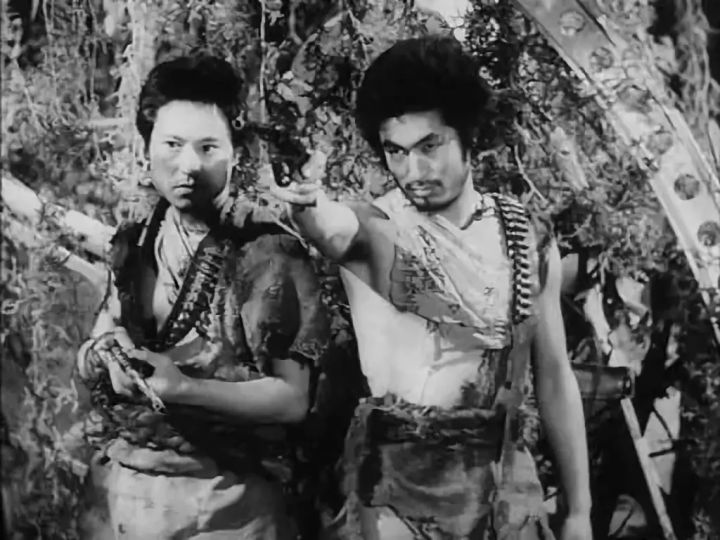 一男一女双人荒岛求生30天,一男一女荒岛求生生存30天