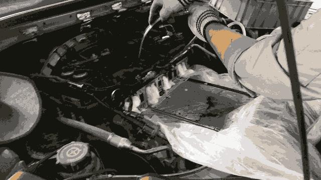 自己动手车子保养换油,汽车三万公里保养换机油常识