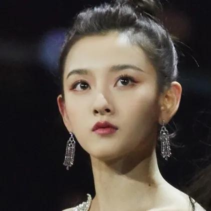 宋祖儿仿妆化妆工作室,仿妆袁冰妍宋祖儿