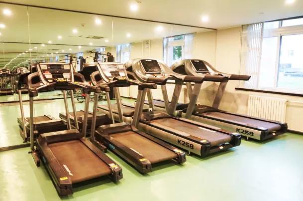 蓝领公寓赛道加速度，魔方798项目有何源动力？|睿和研究