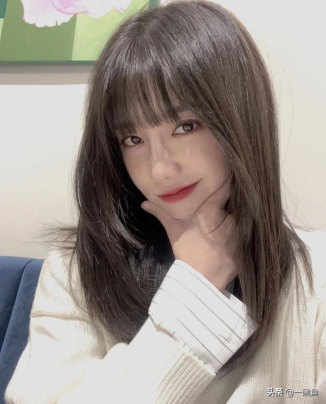 刘海怎么剪最好看法式刘海瘦脸,什么脸型适合剪什么样的刘海刘海