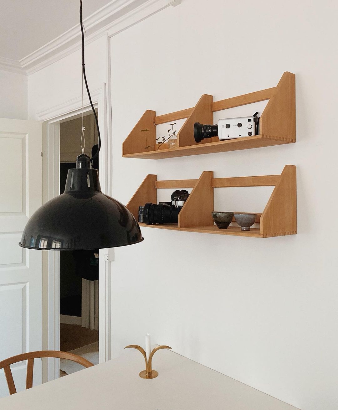 侘寂风极简卧室装饰画,天马行空装饰画