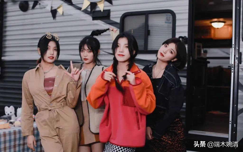 “四胞胎姐妹选秀被扒小三”：有些错误，很难洗白