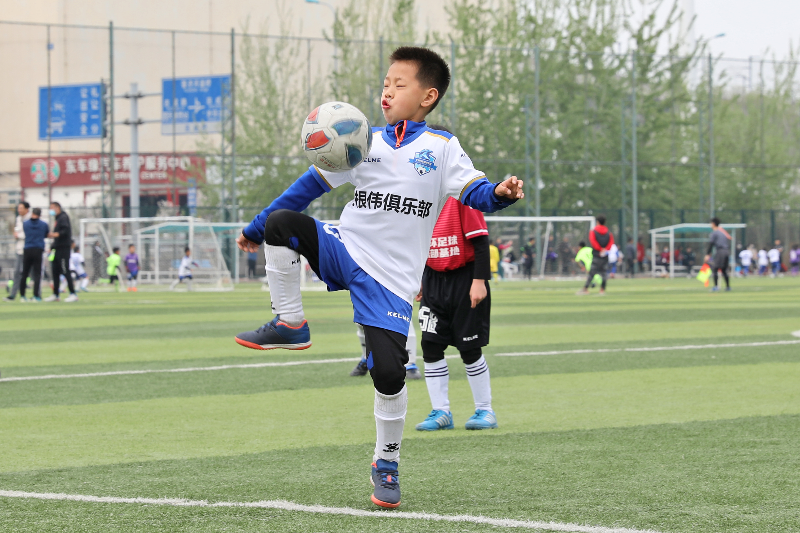 以赛育人见证成长,以赛代练中国帆板队冲刺东京奥运