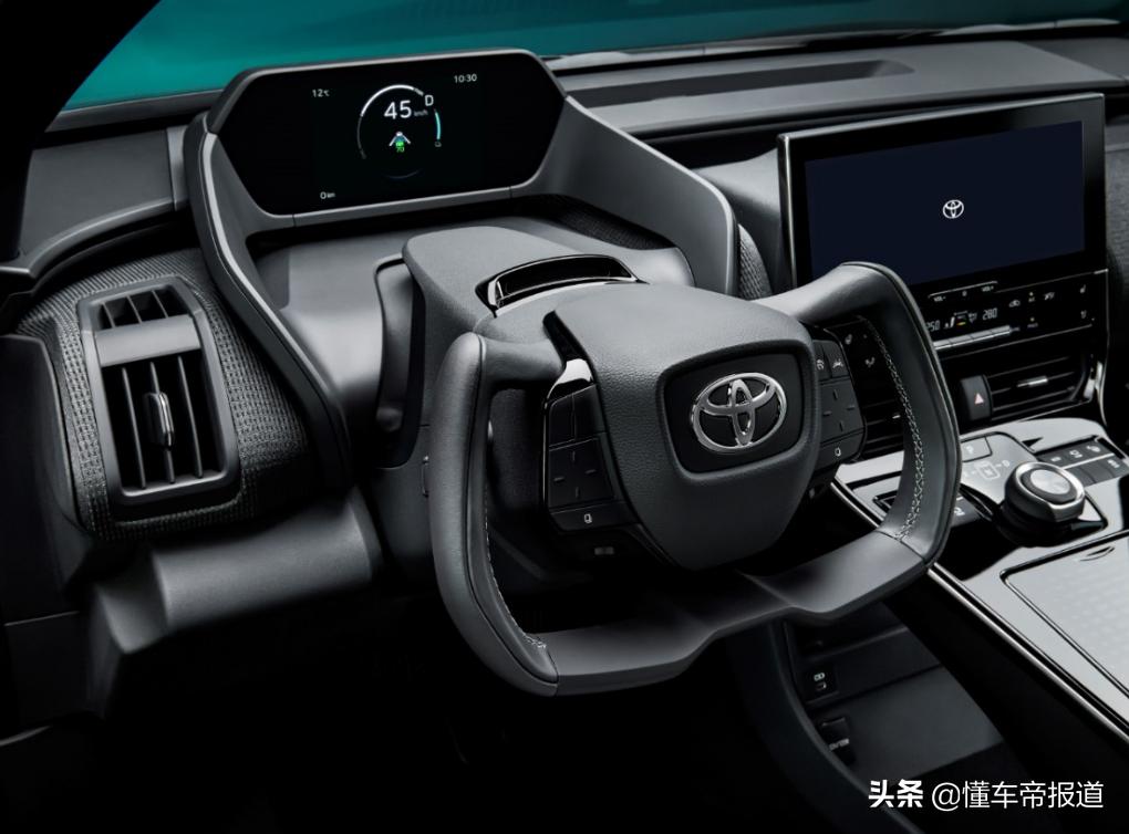 新车｜短悬挂长轴距，造型科幻！丰田纯电SUV概念车亮相上海车展