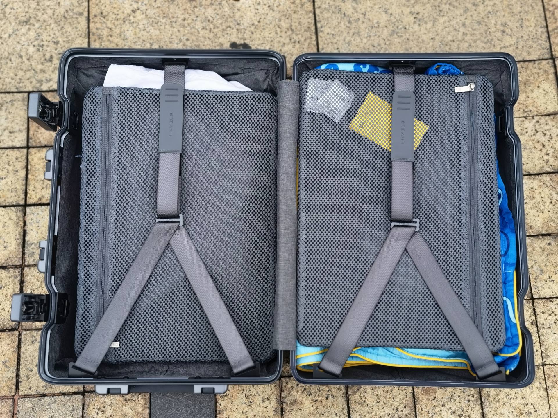 地平线8号行李箱选哪个系列,地平线8号最便宜的登机箱测评