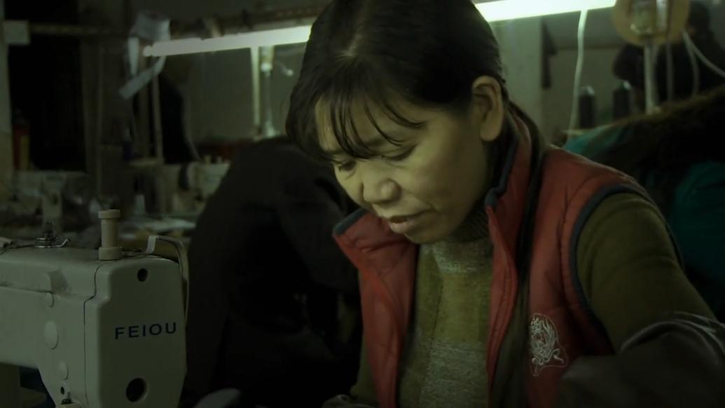 农民工给父亲拍摄的纪录片,2001年农民工返乡纪录片