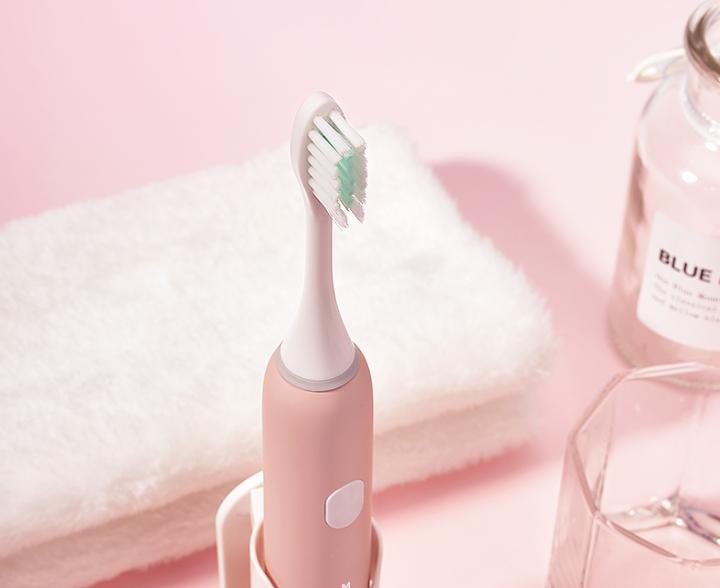 用电动牙刷好还是普通牙刷好,刷牙用电动牙刷好还是手动好