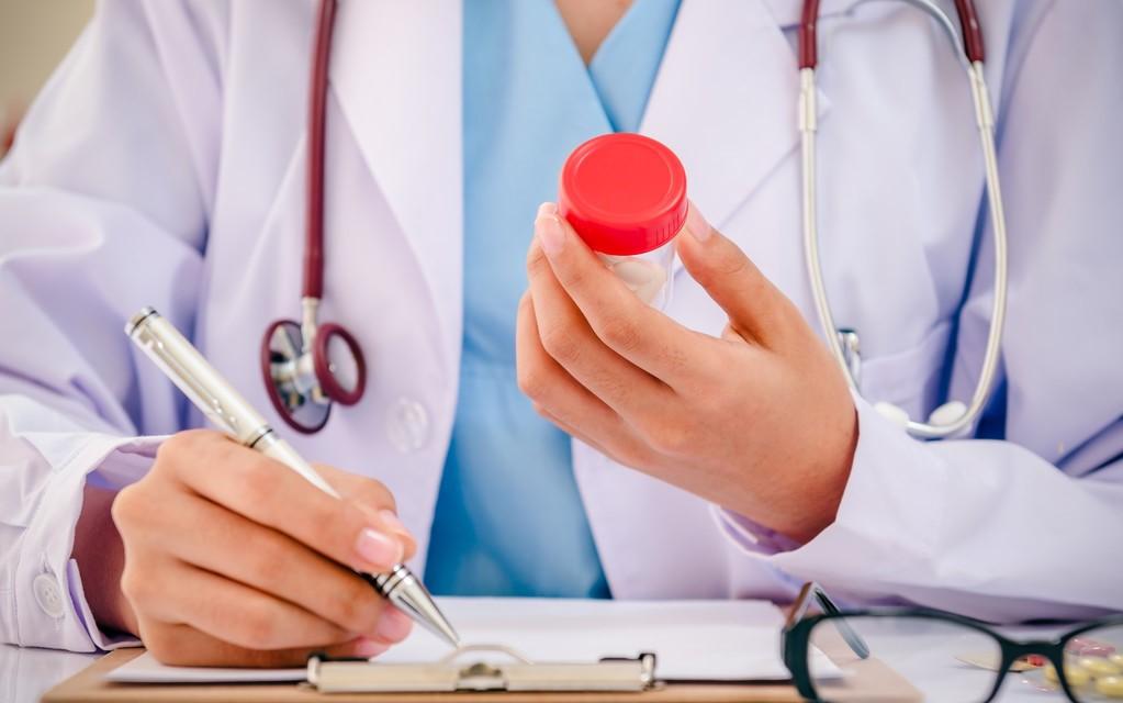 动脉粥样硬化斑块吃哪种他汀最好,他汀类药物对于动脉斑块有作用吗