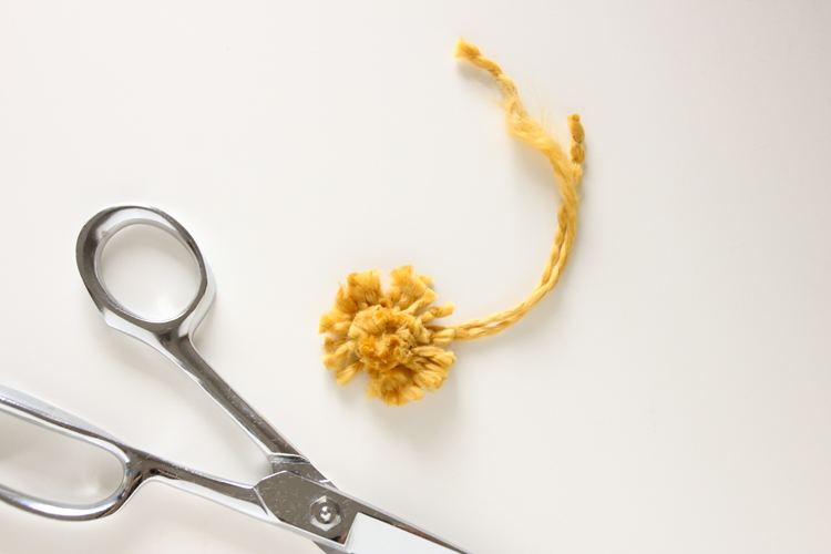 如何制作鲜花胸针图片教程,花朵胸针制作过程图解简单