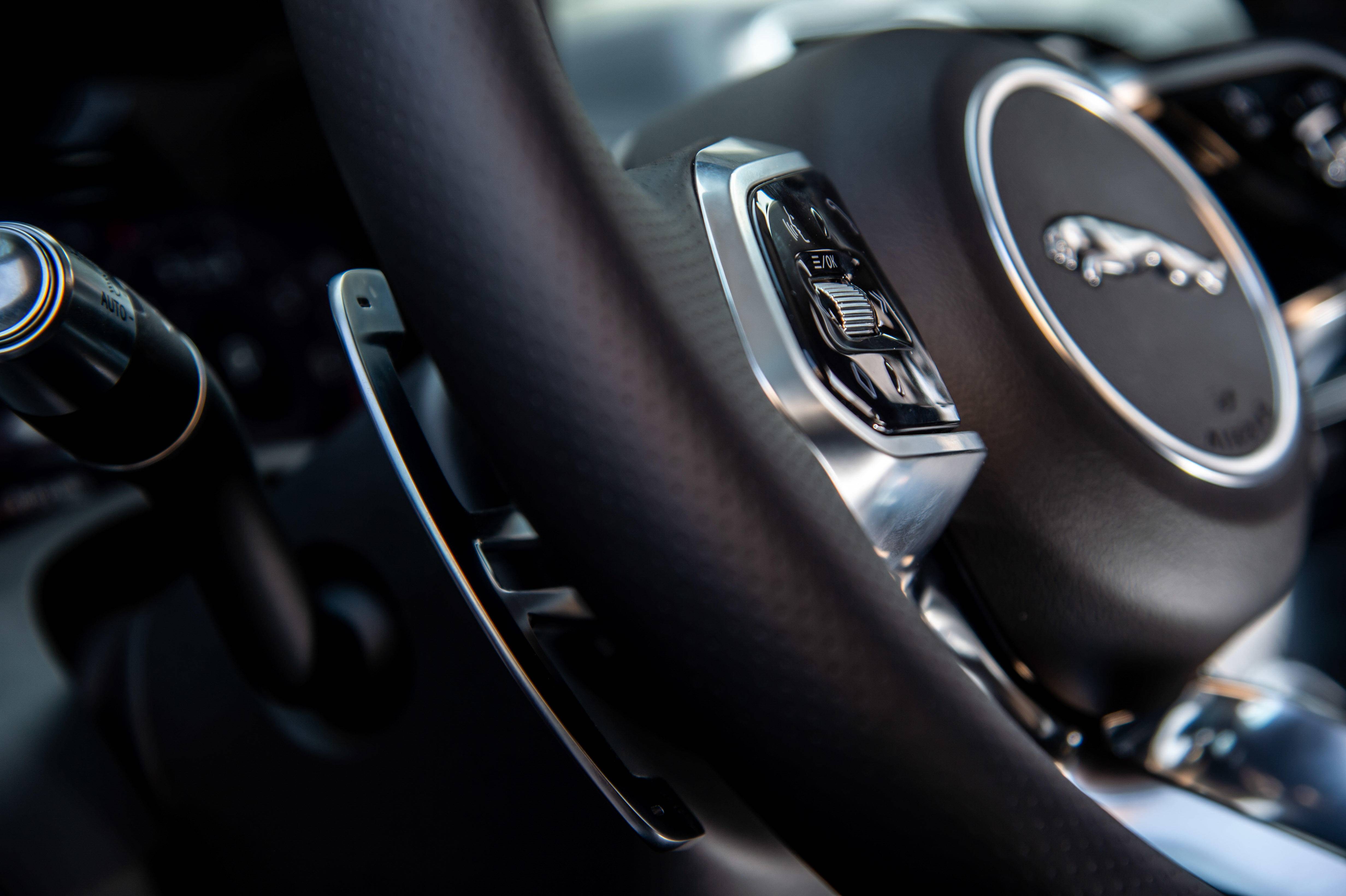 捷豹xel引擎实拍,捷豹xel英杰力哪款