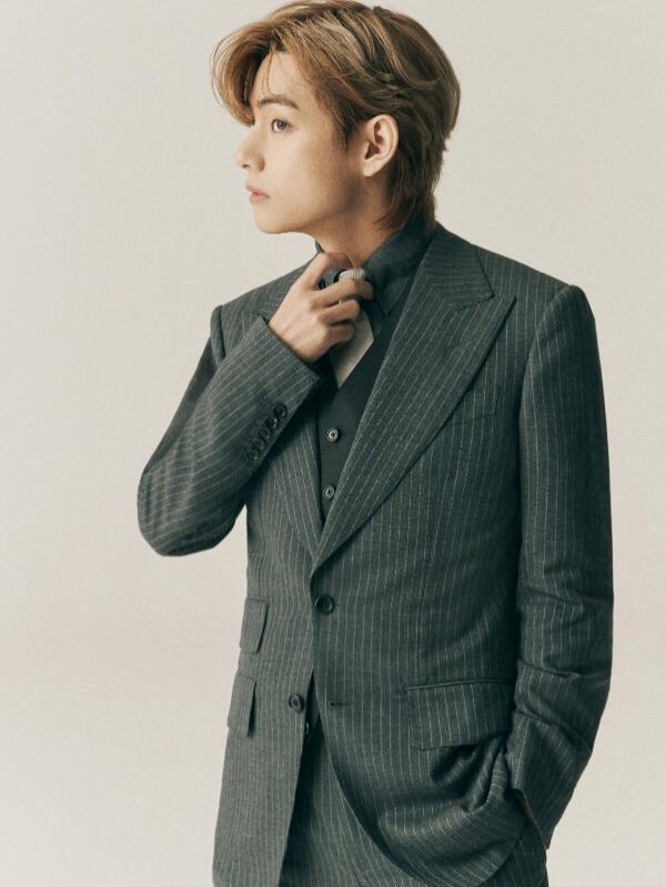 金泰亨各种发色图片,金泰亨各种发色照片合集