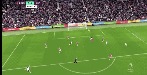 半场曼联2-0领先利兹联,半场结束曼联0比1落后伯恩茅斯