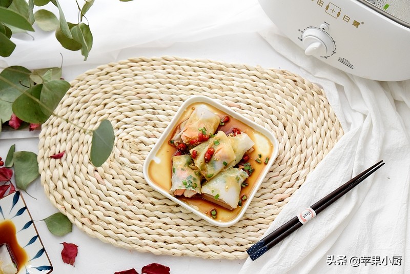 自己在家制作的肠粉超级好吃哦,自制简单小吃肠粉