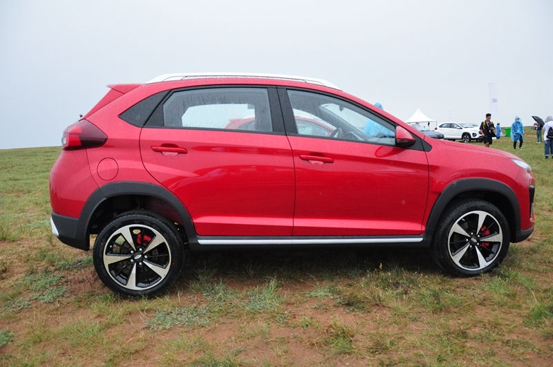 奇瑞瑞虎3xplus自驾游床车,奇瑞瑞虎3xplus质量怎么样