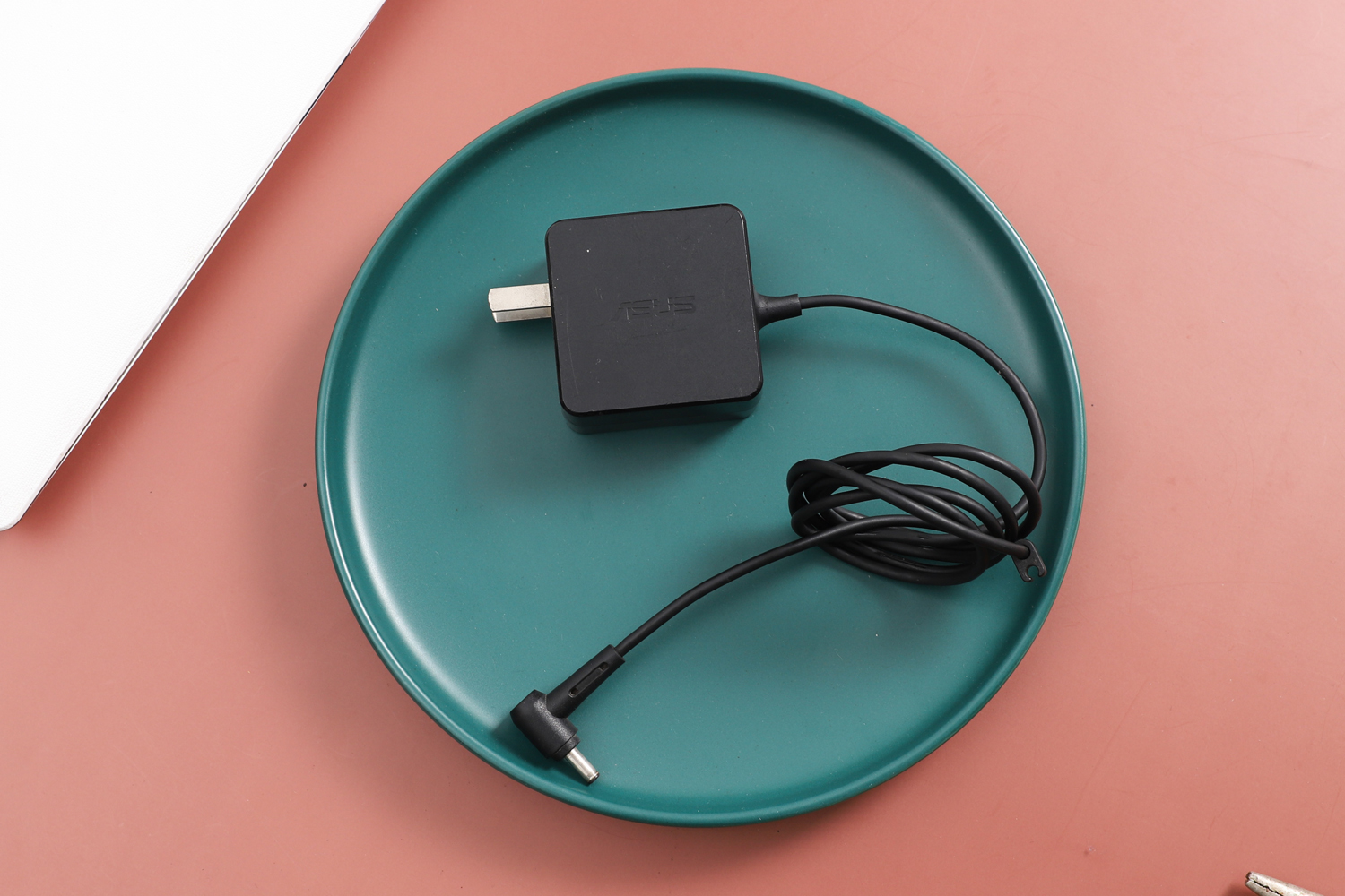 笔记本电源线断了怎么修复图解,笔记本电源线坏了怎么打开电脑