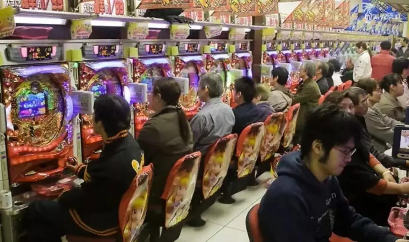 konami各种游戏,用脚做游戏有用吗