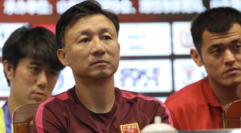 瓒冲崗鍏竷杩濈邯鍥介潚鐞冨憳澶勭綒缁撴灉,瓒冲崗閲嶇綒鍥介潚6浜哄紩鐑