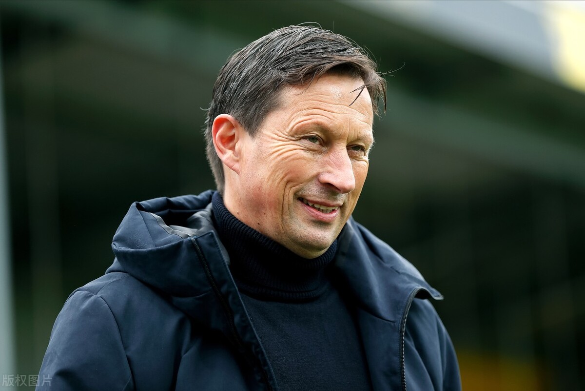 国安遭遇开门黑球迷立刻想起了这位前任但他却准备回家了