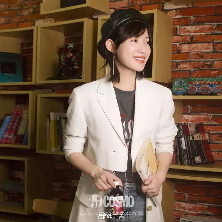 安妮半披发型,安妮新款短发发型