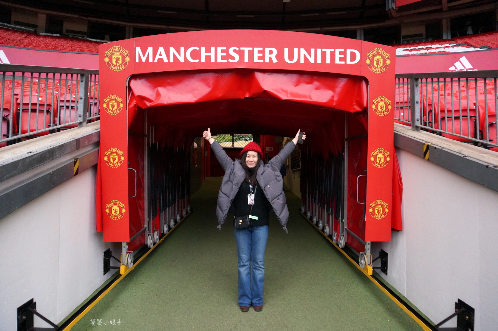 c罗重返曼联穿几号球衣,探秘更衣室