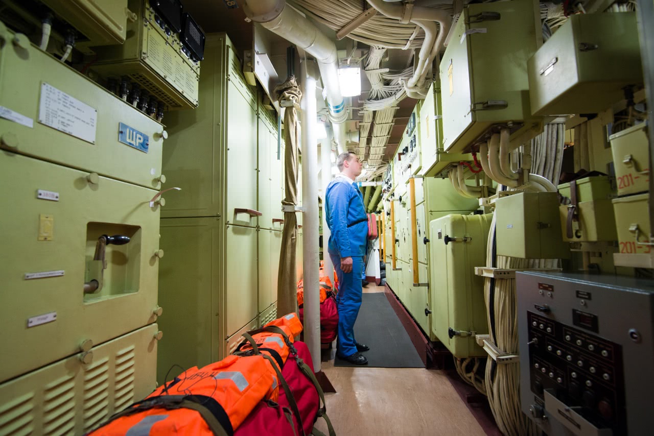 让普京有底气与美国硬碰硬，俄罗斯秀一撒手锏内部，竟然有桑拿房