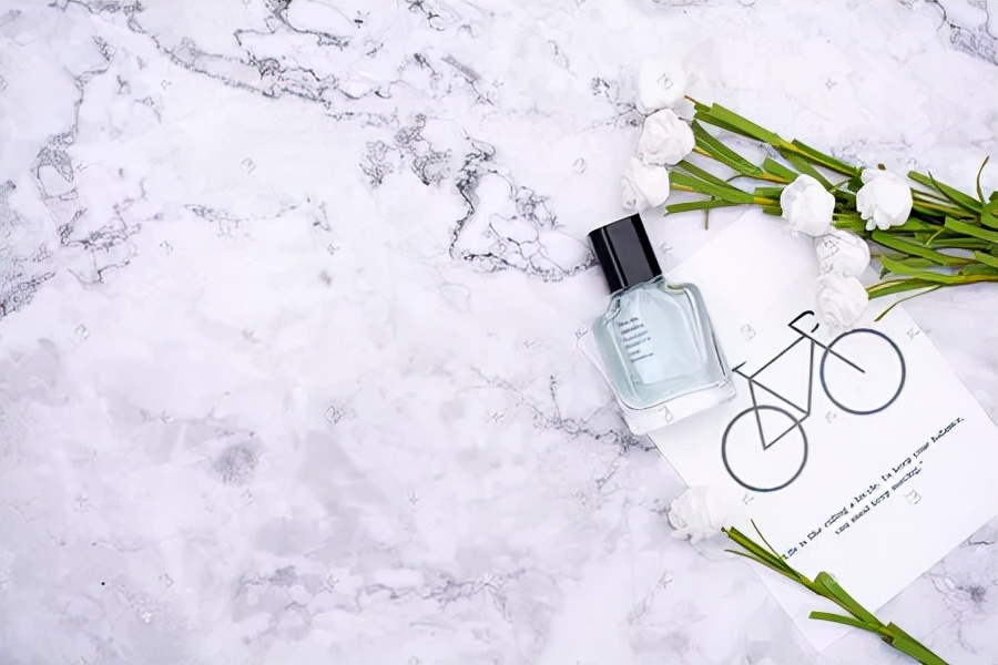 2021濂充汉蹇呬拱鐨勭粡鍏搁姘存湁鍝簺,鍗佸ぇ蹇呬拱濂冲＋棣欐按閫傚悎25宀佺殑浜虹敤