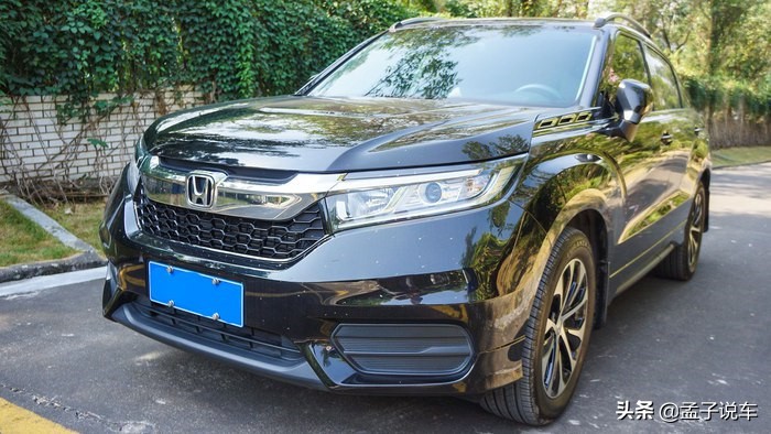 这三款大空间SUV25万就能买，哈弗H9上榜，长途自驾游都没问题