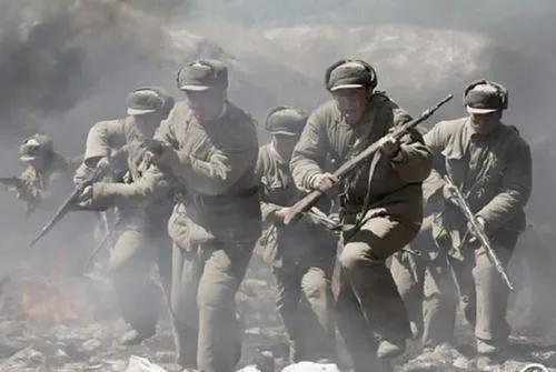 抗美援朝十大志愿军英雄名单,抗美援朝中志愿军十二位孤胆英雄