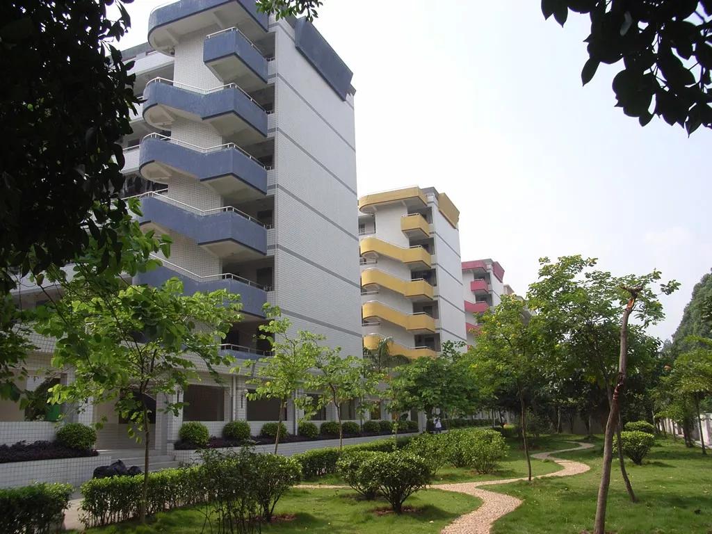 全国宿舍最好的大学宿舍图片,公办学校有哪些好宿舍