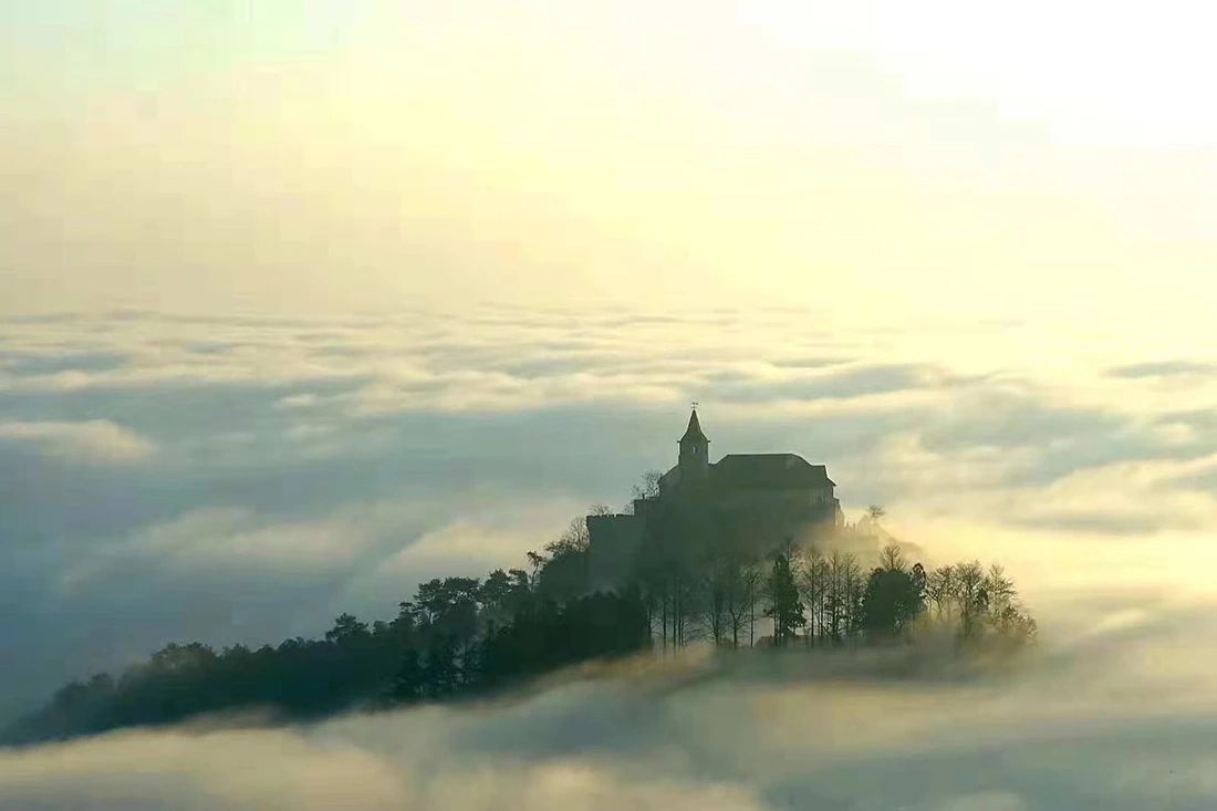 裸心谷裸心堡价格,裸心堡和裸心谷哪个风景好