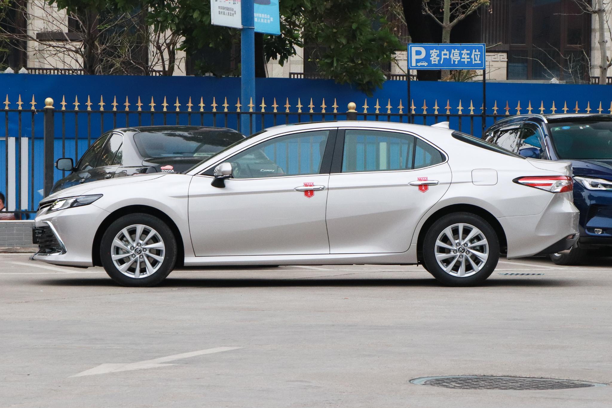 顶配不贵20万高性价比中级车推荐,20万内落地最值得入手的中级车