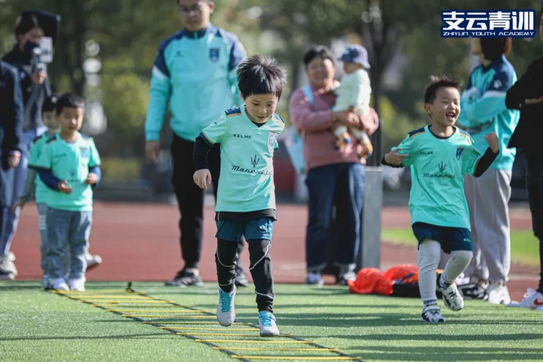 南通玛莎拉蒂中心,亲子足球乐园