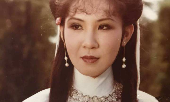 83版小龙女再婚,83版小龙女和杨过16年后重逢