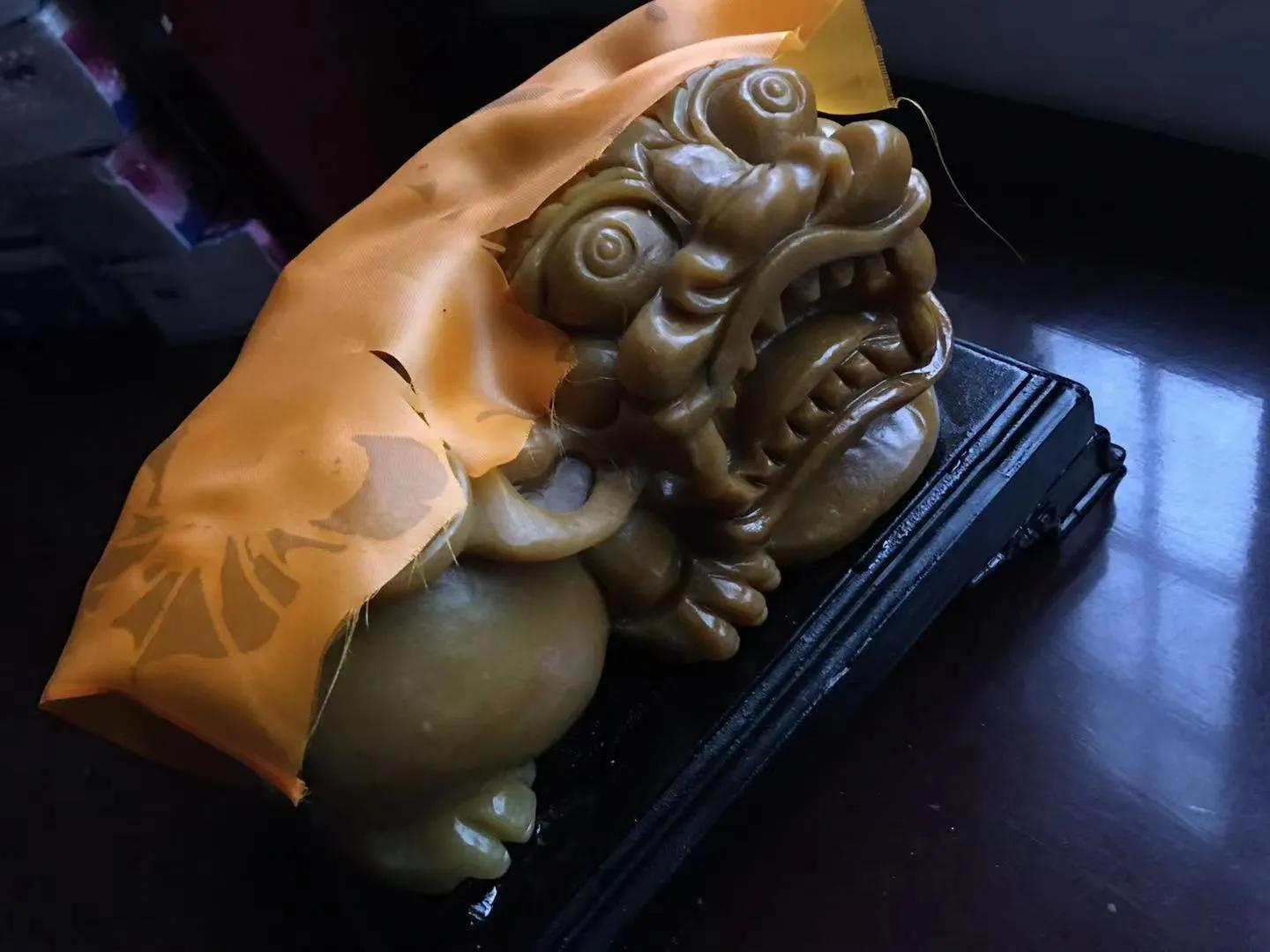 黄龙玉貔貅到底值多少钱,黄龙玉貔貅的价格与价值