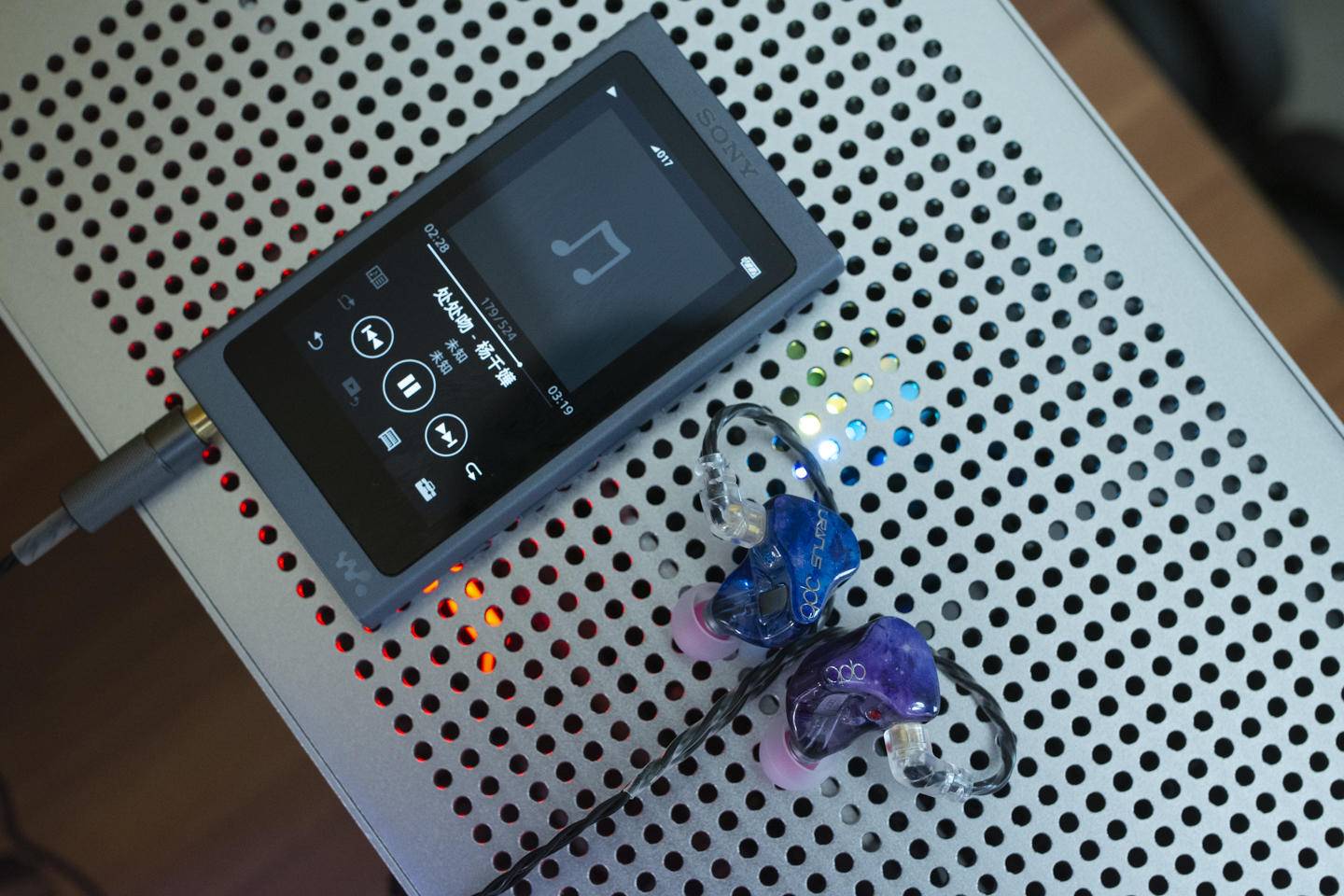 qdc天王星高端耳机评测,qdcmagicsolo和天王星