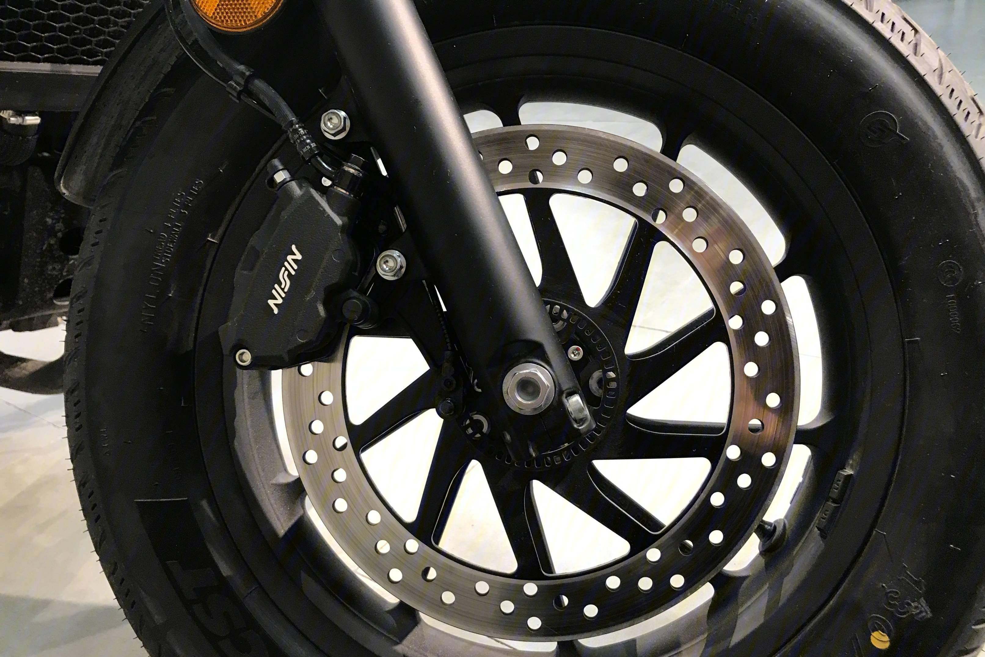 HONDACM300一款舒适而又省心的巡航入门车型