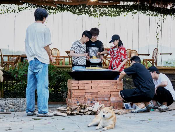 向往的生活第四季张子枫黄磊,向往的生活第四季香蕉园