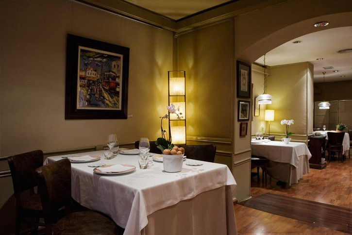 巴塞罗那的特点美食推荐,西班牙巴塞罗那凯旋门美食