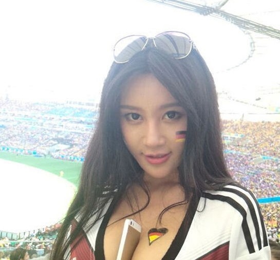 世界杯樊玲,世界杯樊玲一夜爆红