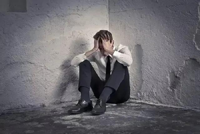 为何某些男人有偷女人*裤内**的癖好？心理学家：并非男人的专利