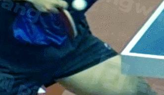 横拍初学者的正手打法,横拍正手正确握拍方法