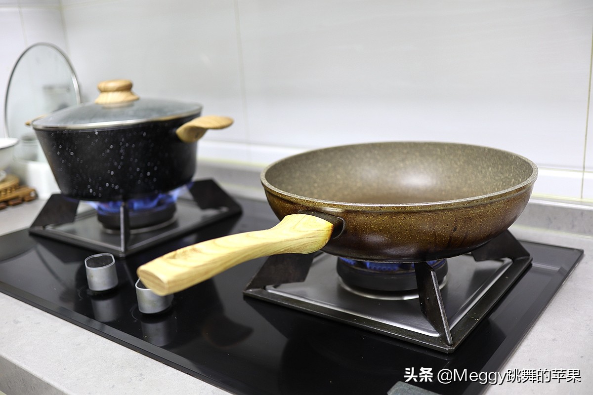 上海老式酥炸大排面,早餐来碗热气腾腾的大排面