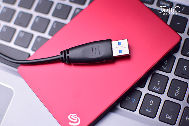 希捷4tb5400硬盘评测,希捷单盘2t机械移动硬盘测评