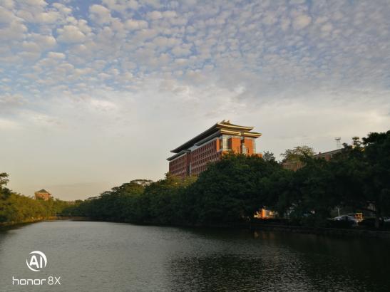 光荣20i拍照对比oppok1,oppok1对比光荣8x跑分