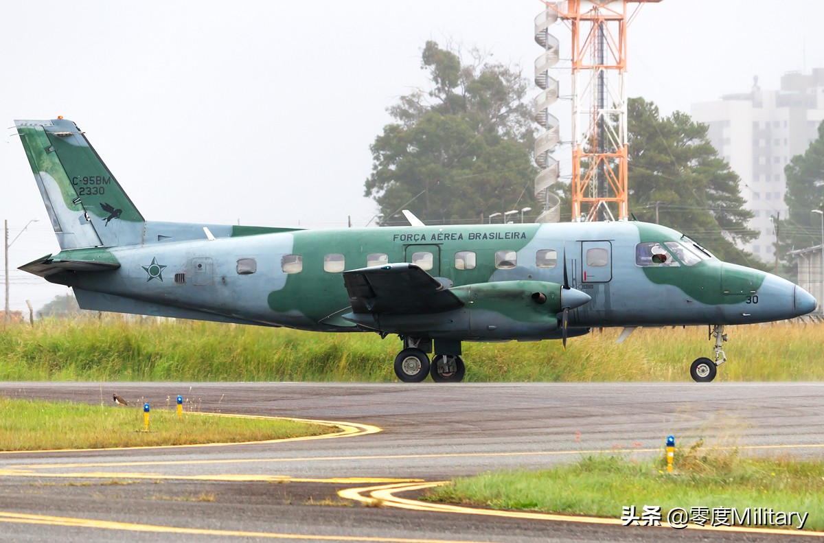 巴西空军鹰狮战斗机多少架,世界空军海军陆军