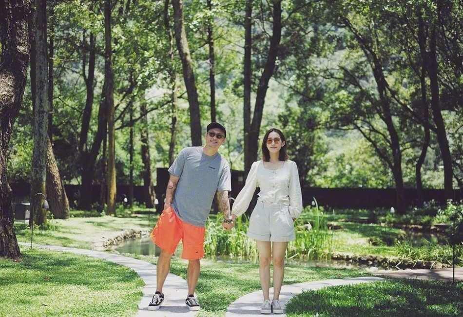 余文乐婚后发福夫妻同框像隔辈,余文乐发福变普通大叔