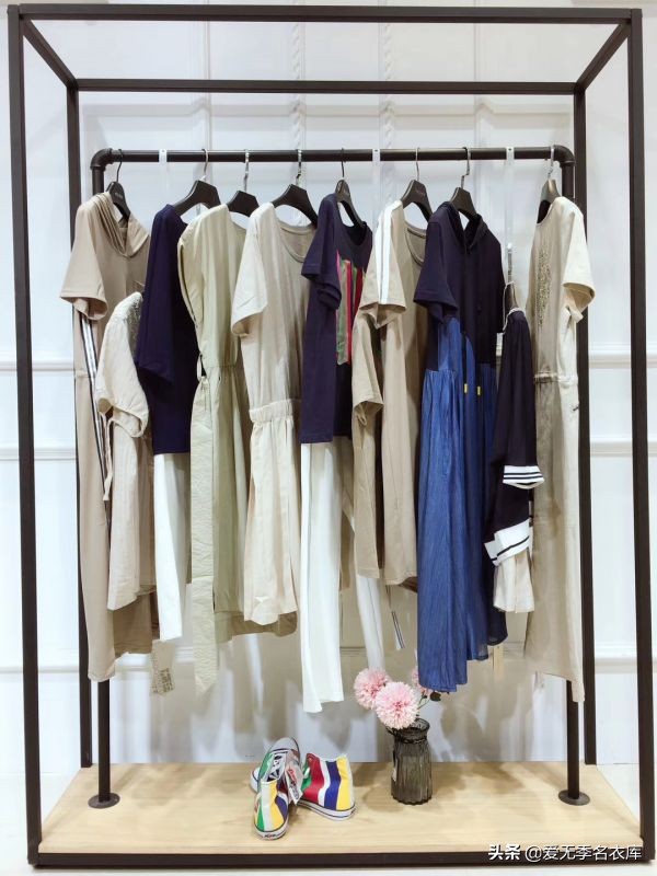 品牌服装折扣拿货有什么技巧,品牌服装折扣店进货渠道大揭秘